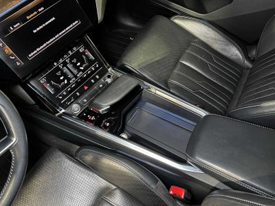 2019 Audi e-tron Prestige