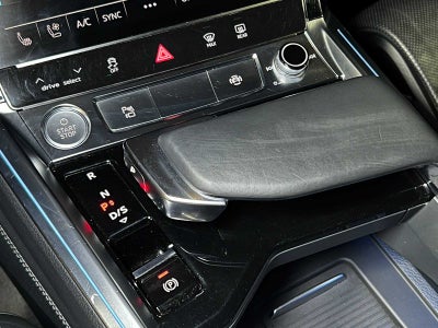 2019 Audi e-tron Prestige