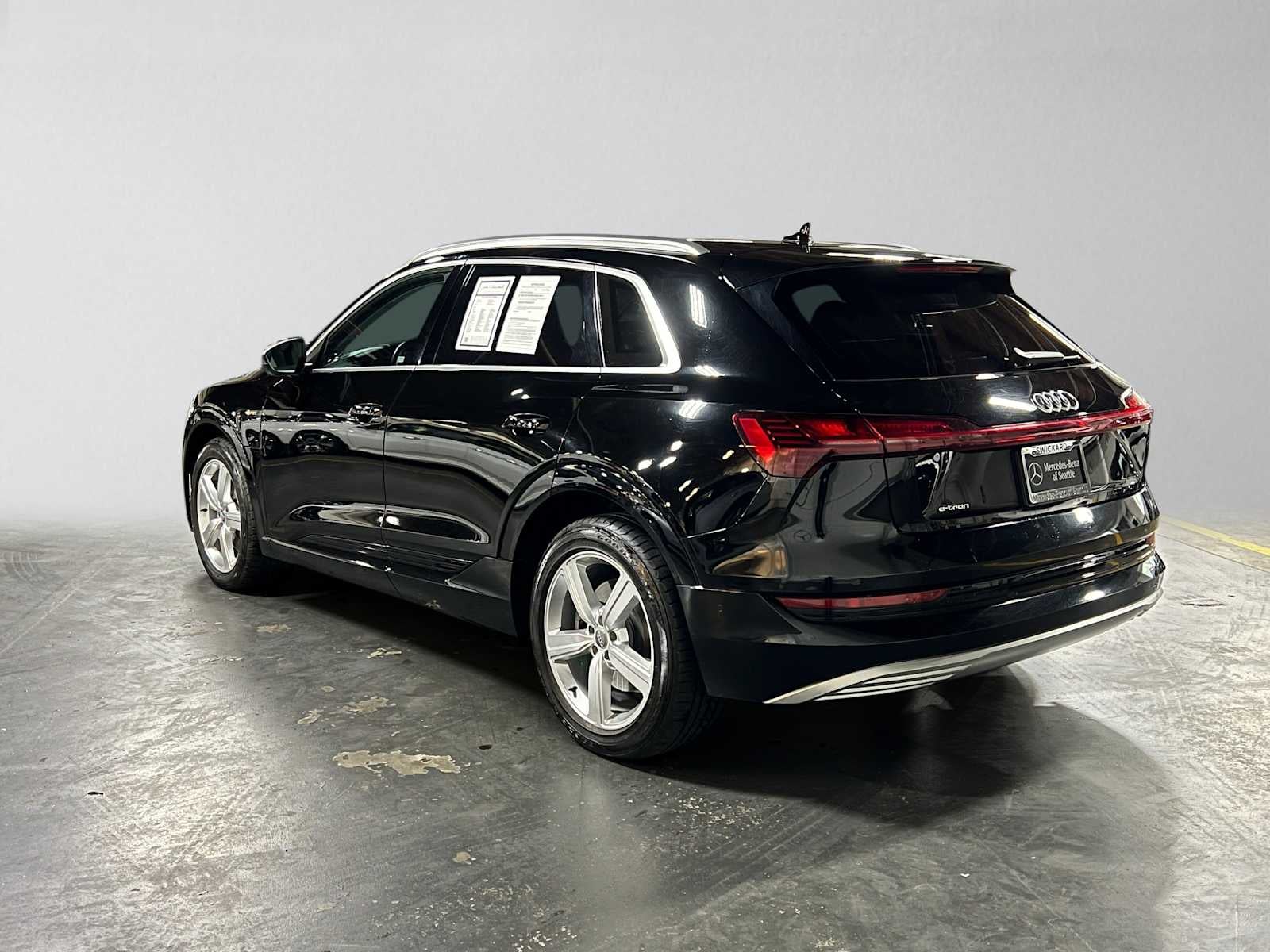 2019 Audi e-tron Prestige