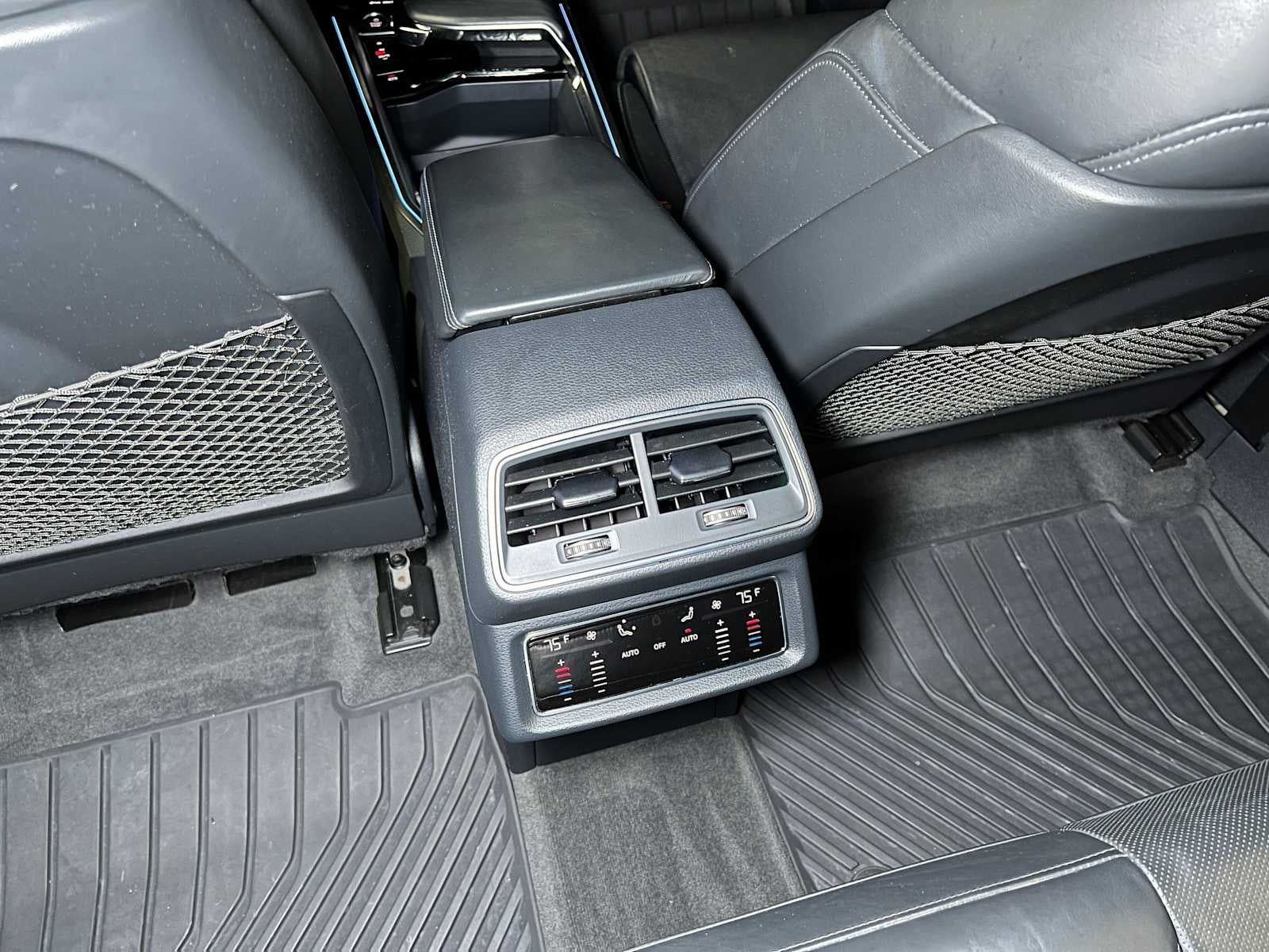 2019 Audi e-tron Prestige