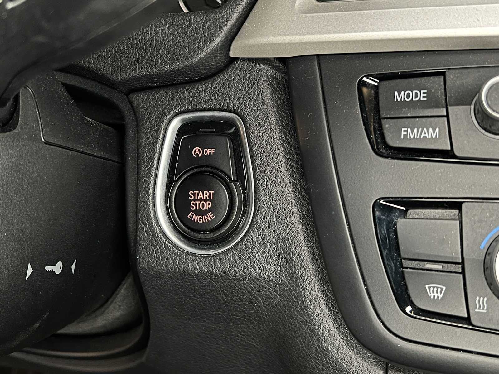 2012 BMW 328i 328i