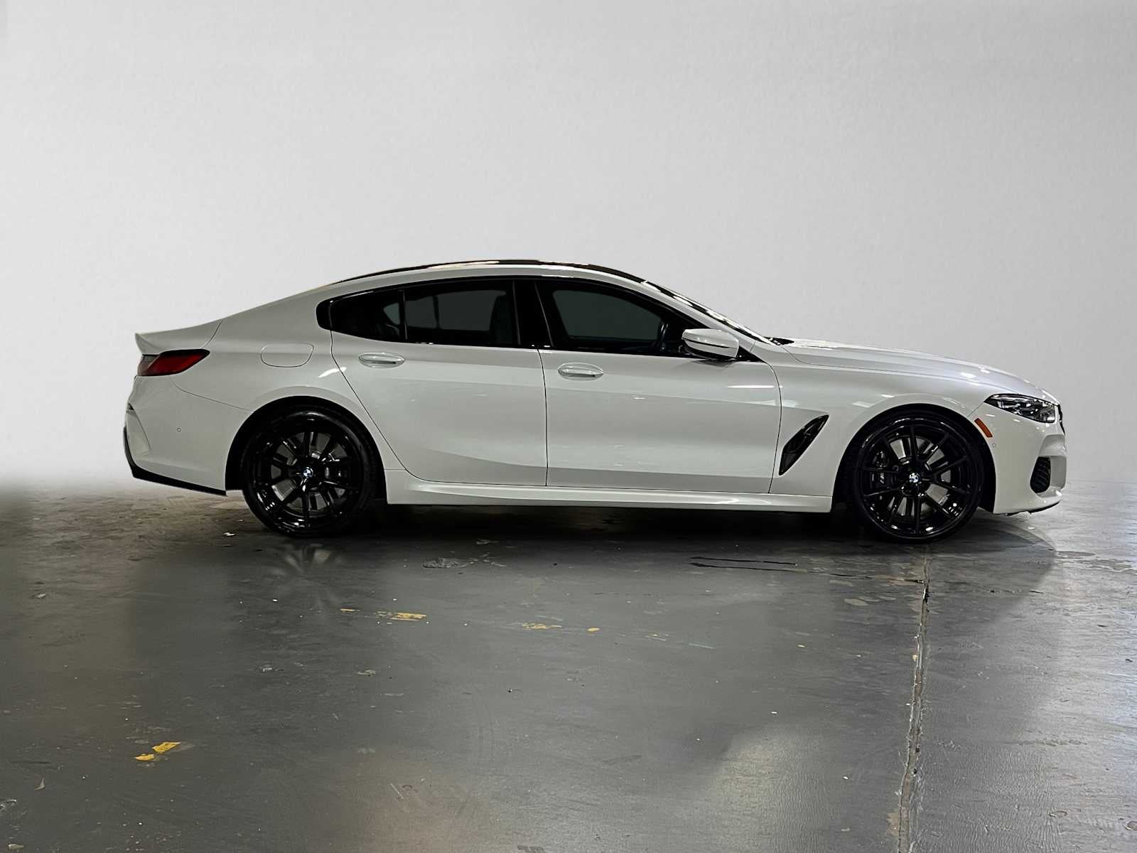 2022 BMW M850i xDrive M850i