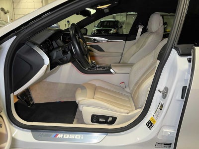 2022 BMW M850i xDrive M850i