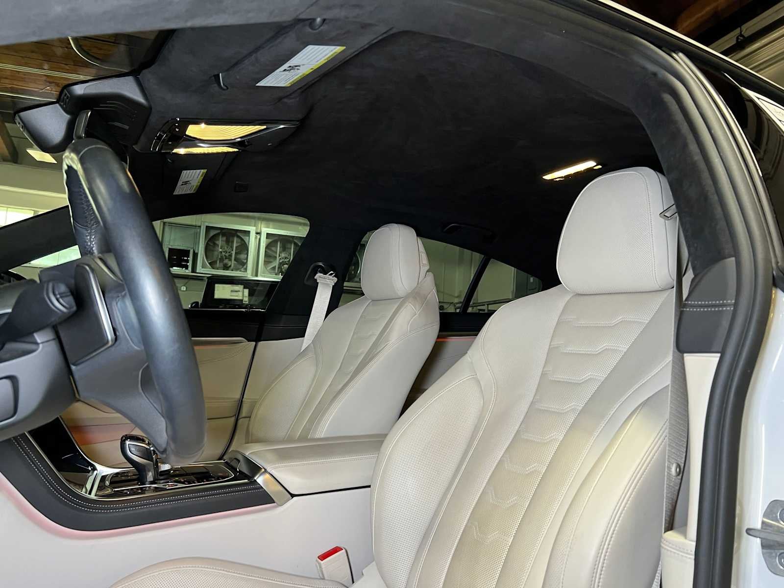 2022 BMW M850i xDrive M850i