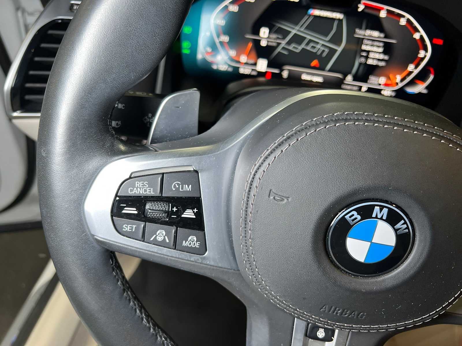 2022 BMW M850i xDrive M850i