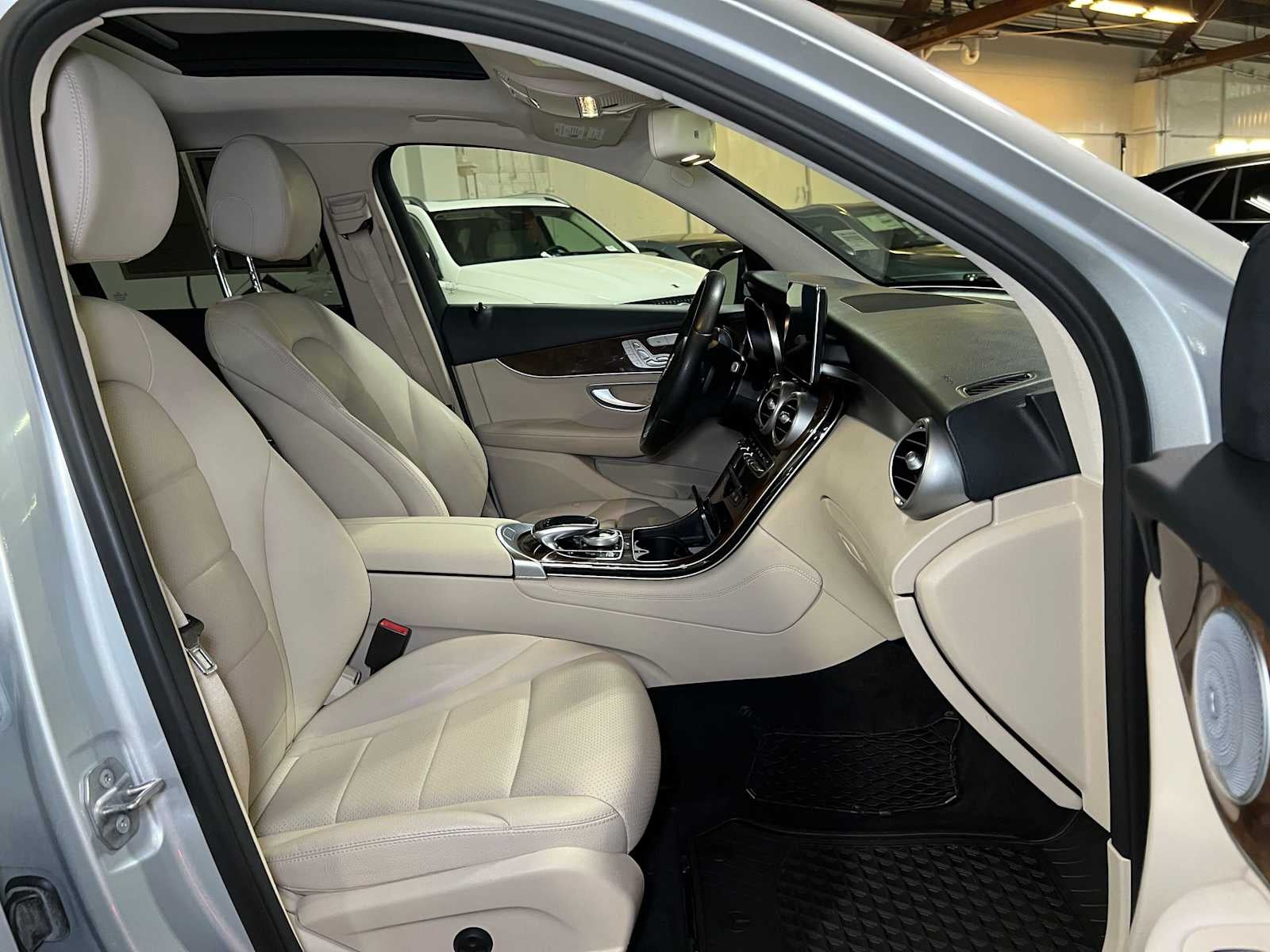 2018 Mercedes-Benz GLC 300 4MATIC® SUV