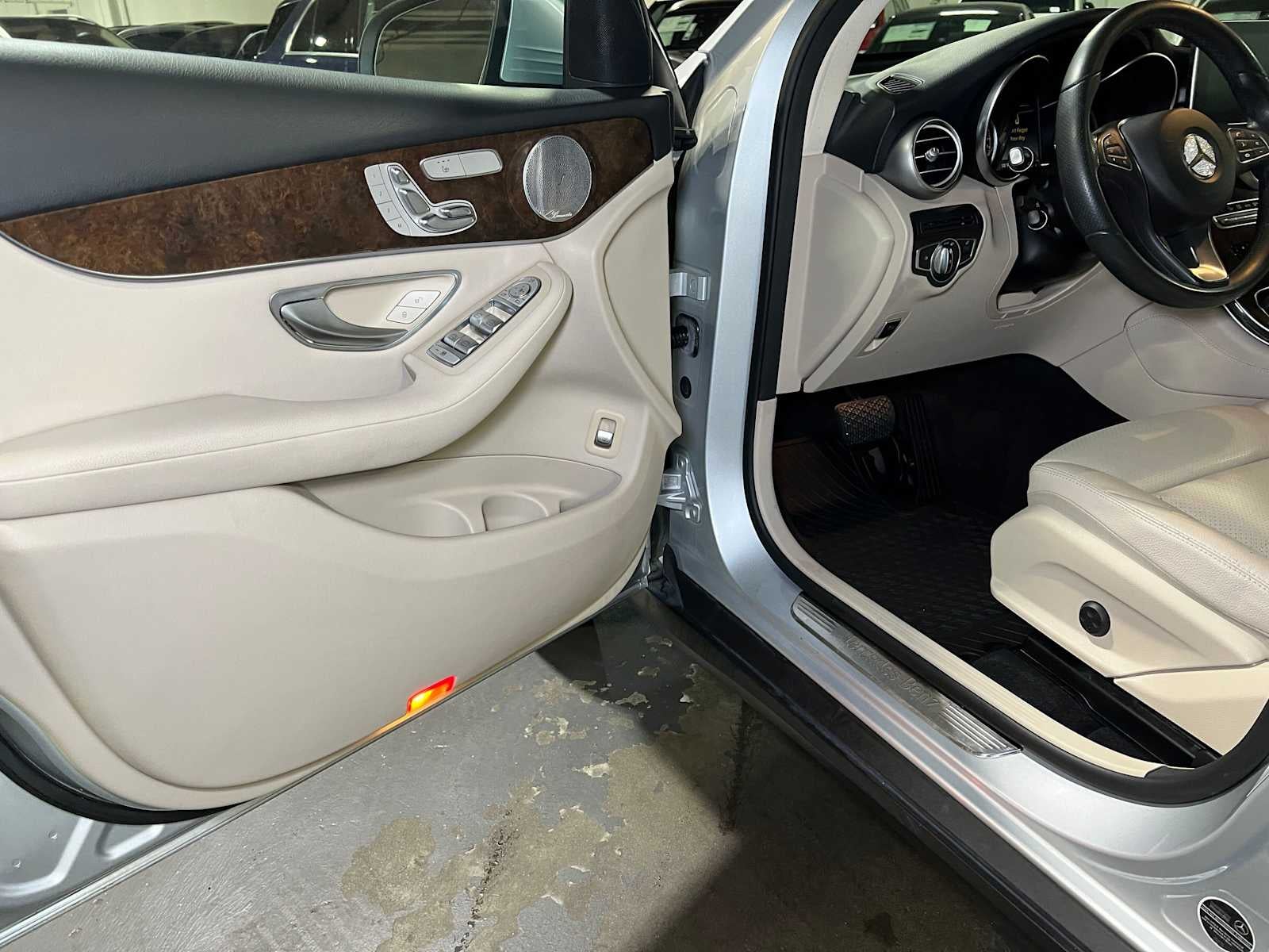 2018 Mercedes-Benz GLC 300 4MATIC® SUV