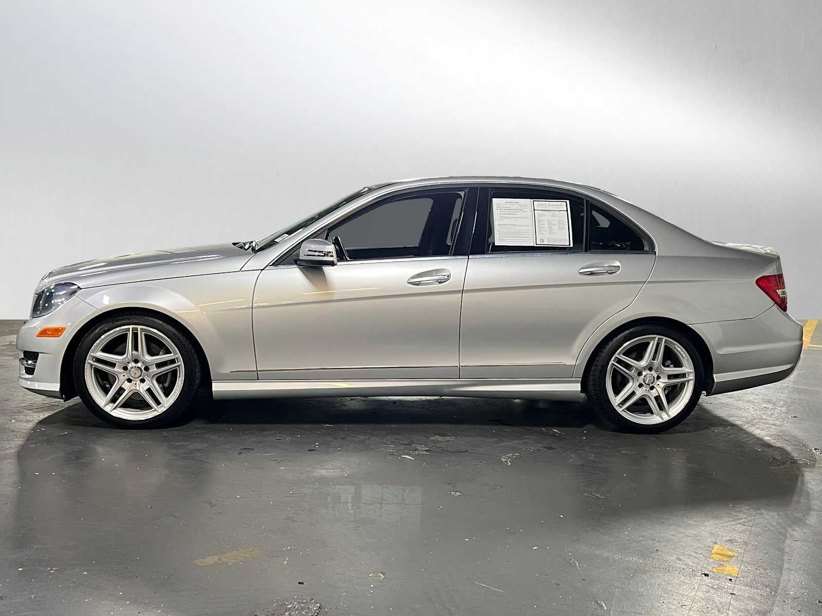 2013 Mercedes-Benz C 300 4dr Sdn 4MATIC®