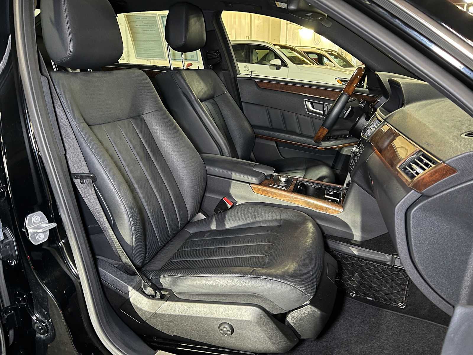 2013 Mercedes-Benz E 550 4dr Sdn 4MATIC®