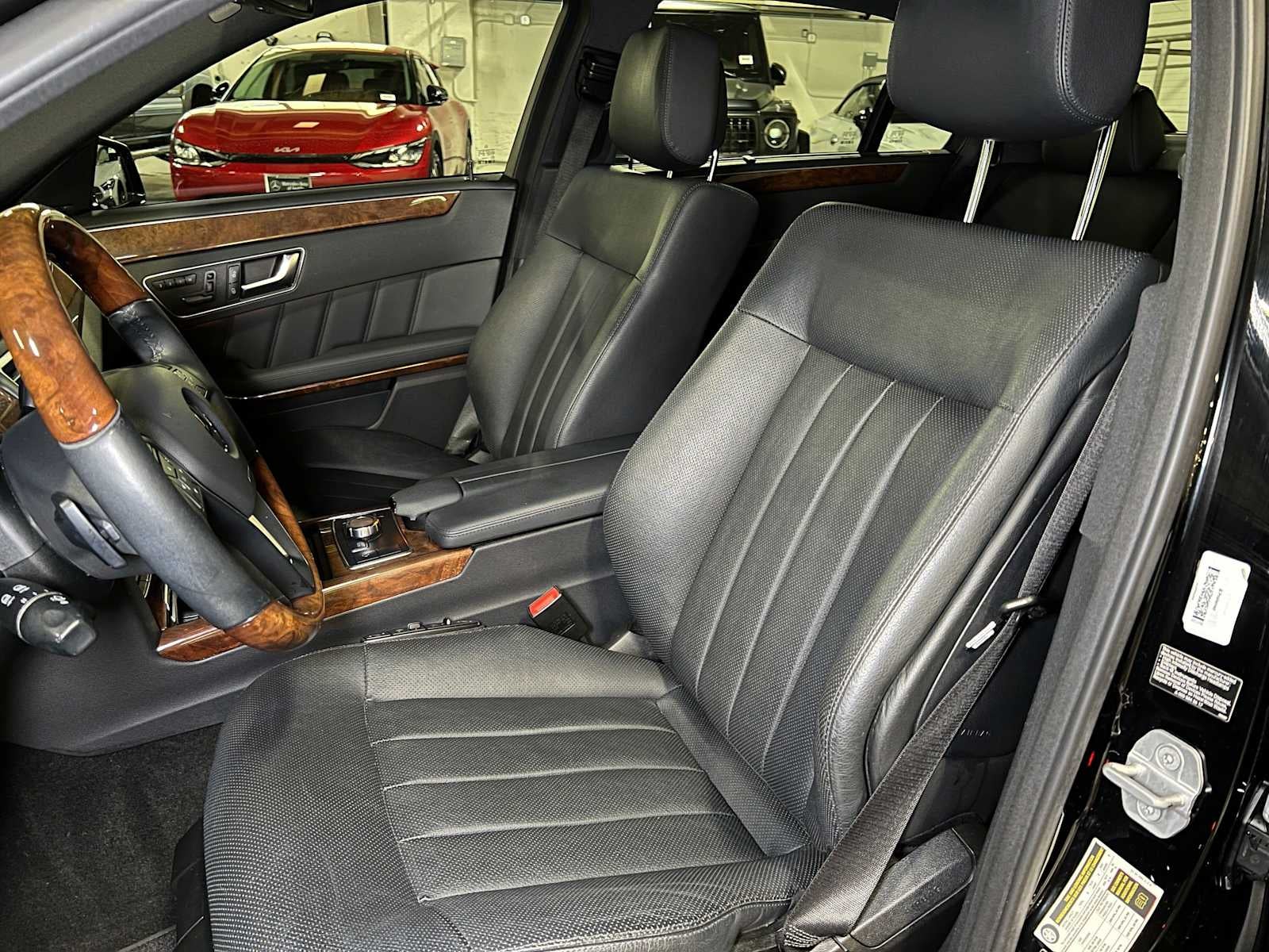 2013 Mercedes-Benz E 550 4dr Sdn 4MATIC®