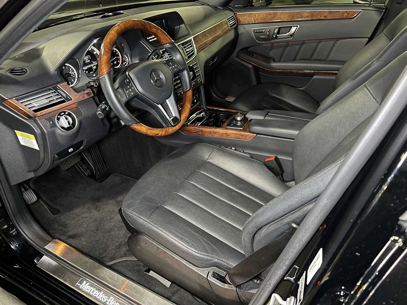 2013 Mercedes-Benz E 550 4dr Sdn 4MATIC®