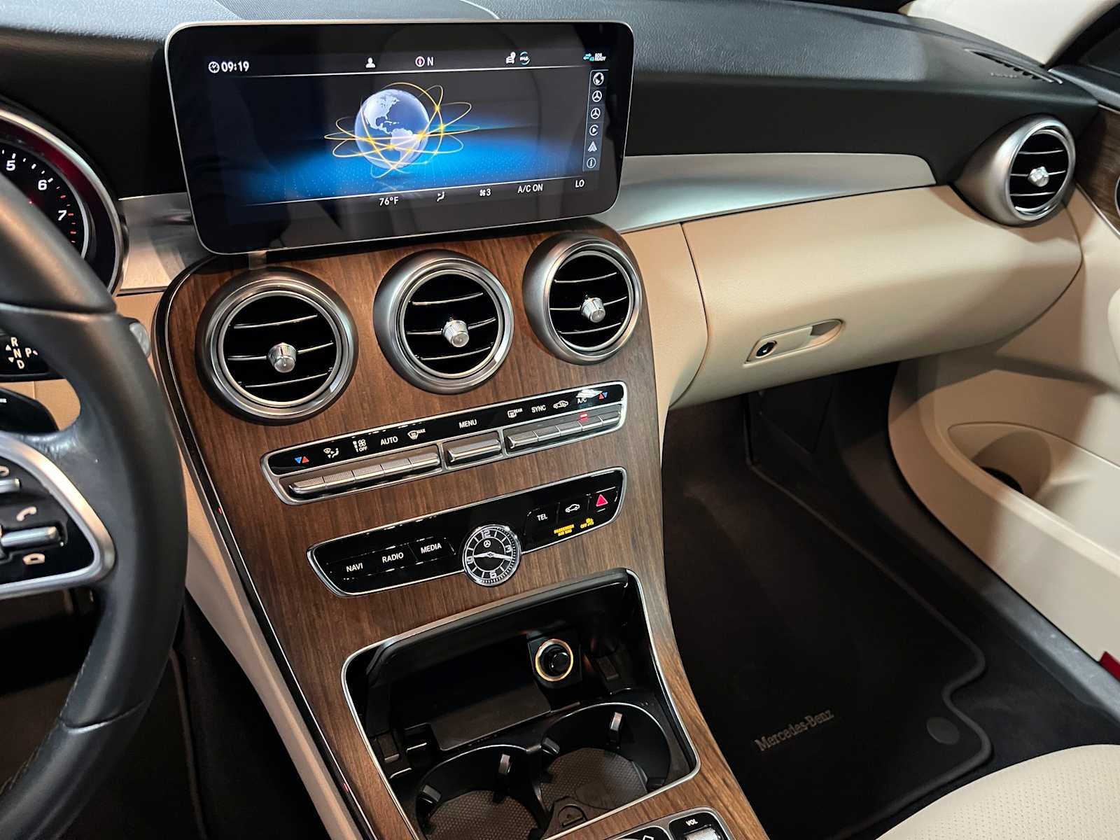 2019 Mercedes-Benz C 300 Sedan