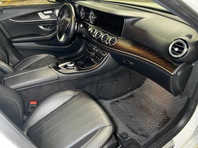 2018 Mercedes-Benz E 300 4MATIC® Sedan
