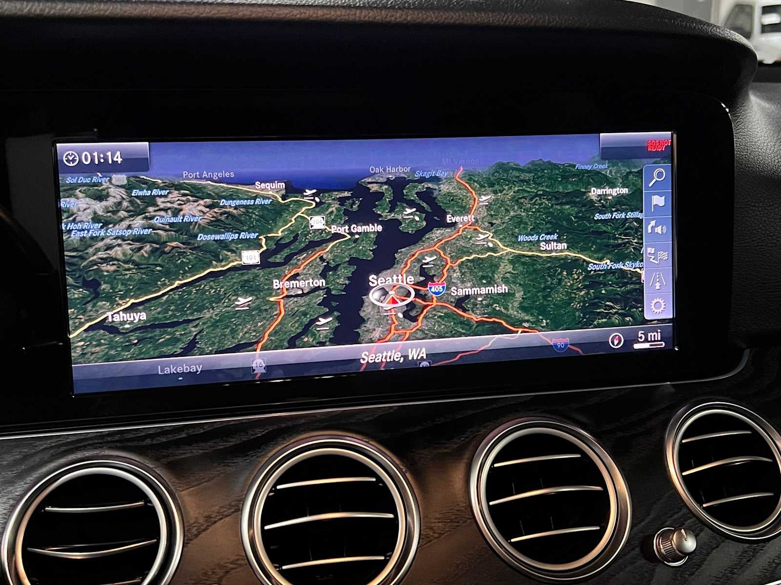 2018 Mercedes-Benz E 300 4MATIC® Sedan
