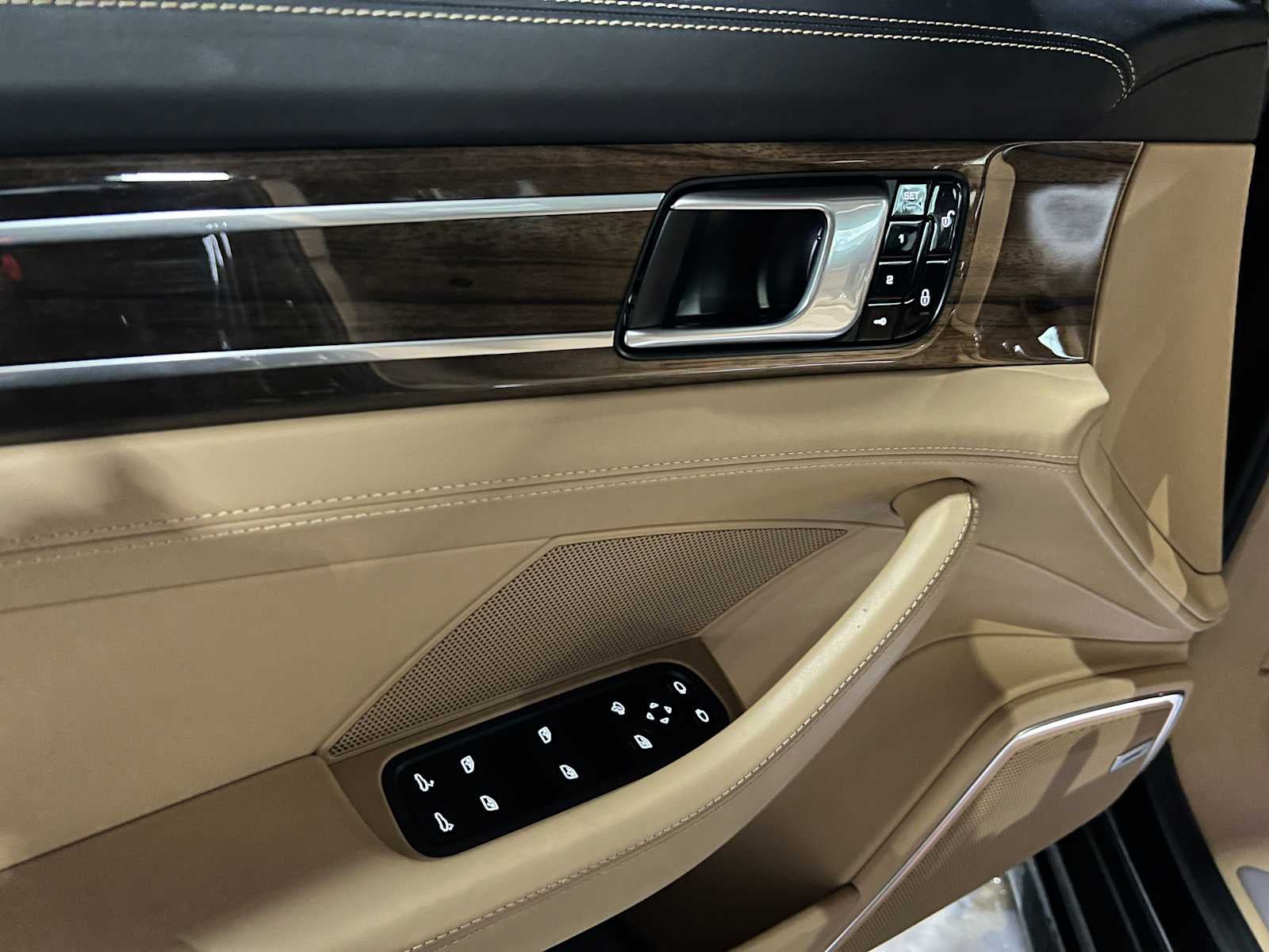 2018 Porsche Panamera 4S