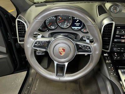 2018 Porsche Cayenne Platinum Edition