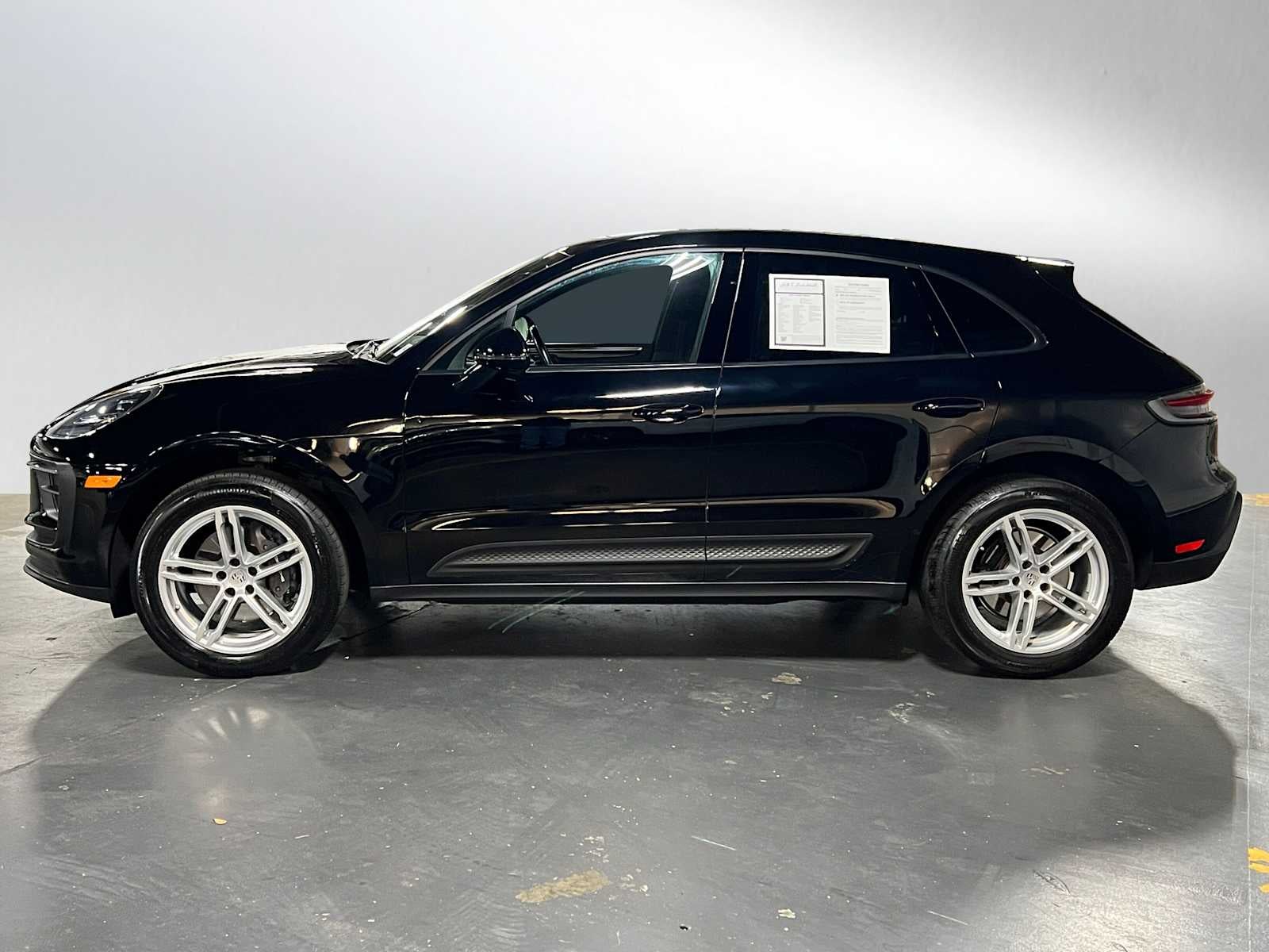 2024 Porsche Macan AWD