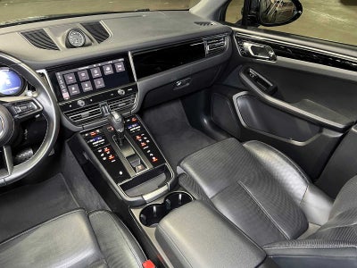 2024 Porsche Macan AWD