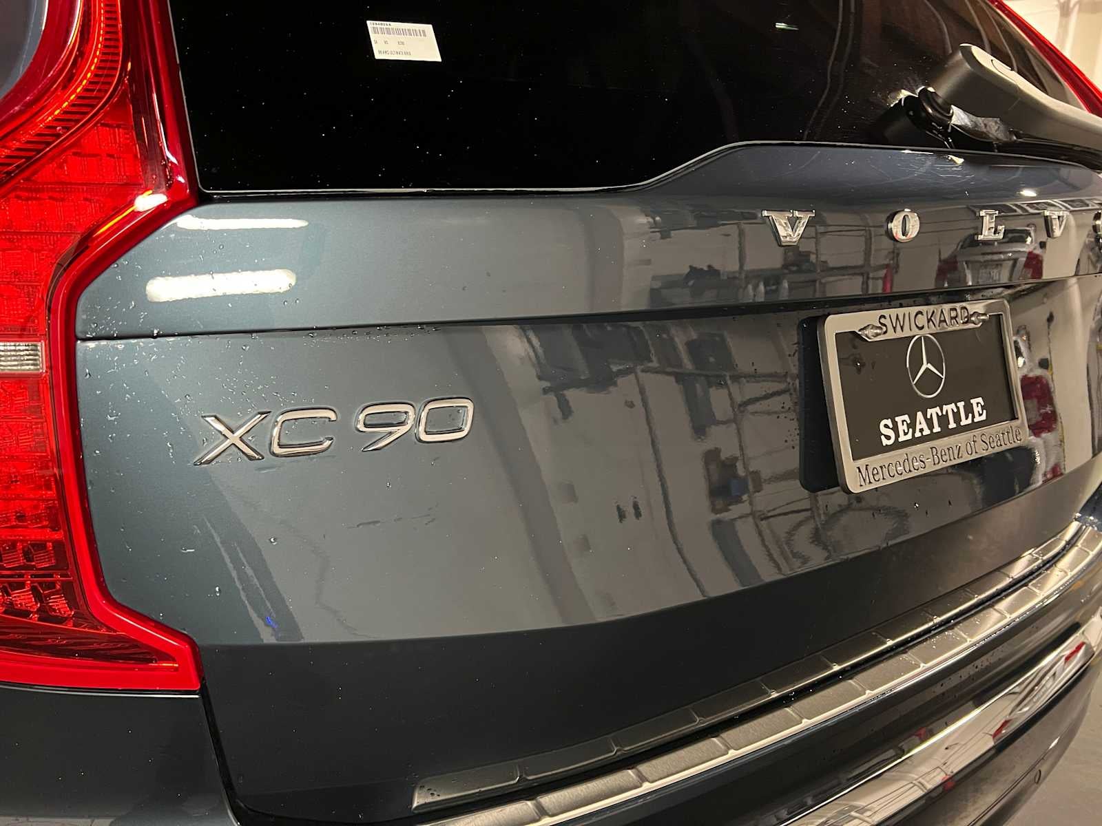 2024 Volvo XC90 Ultimate Bright Theme
