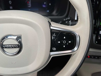 2024 Volvo XC90 Ultimate Bright Theme