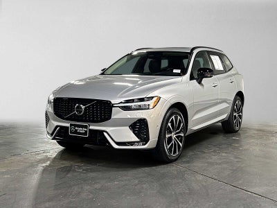 2023 Volvo XC60 Ultimate Dark Theme
