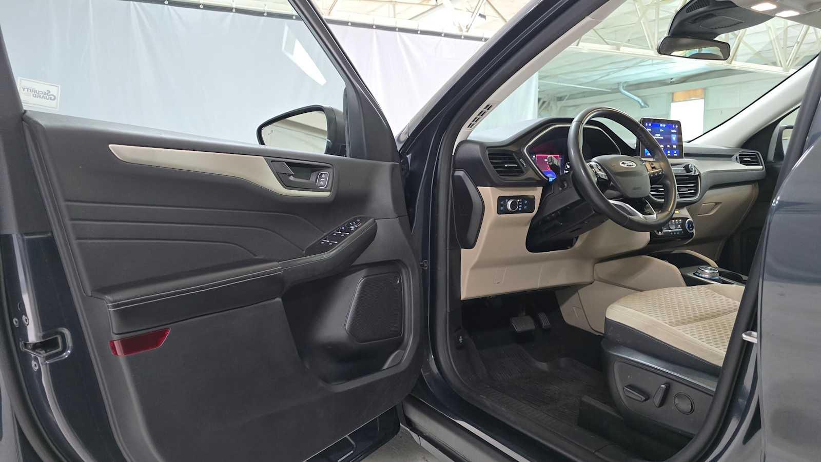 2022 Ford Escape SE Plug-In Hybrid