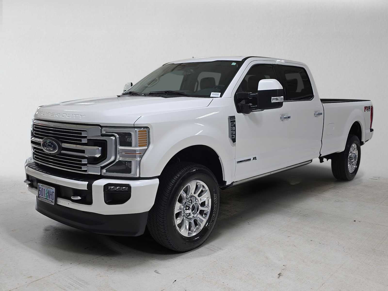 2022 Ford Super Duty F-350 SRW Pickup Limited