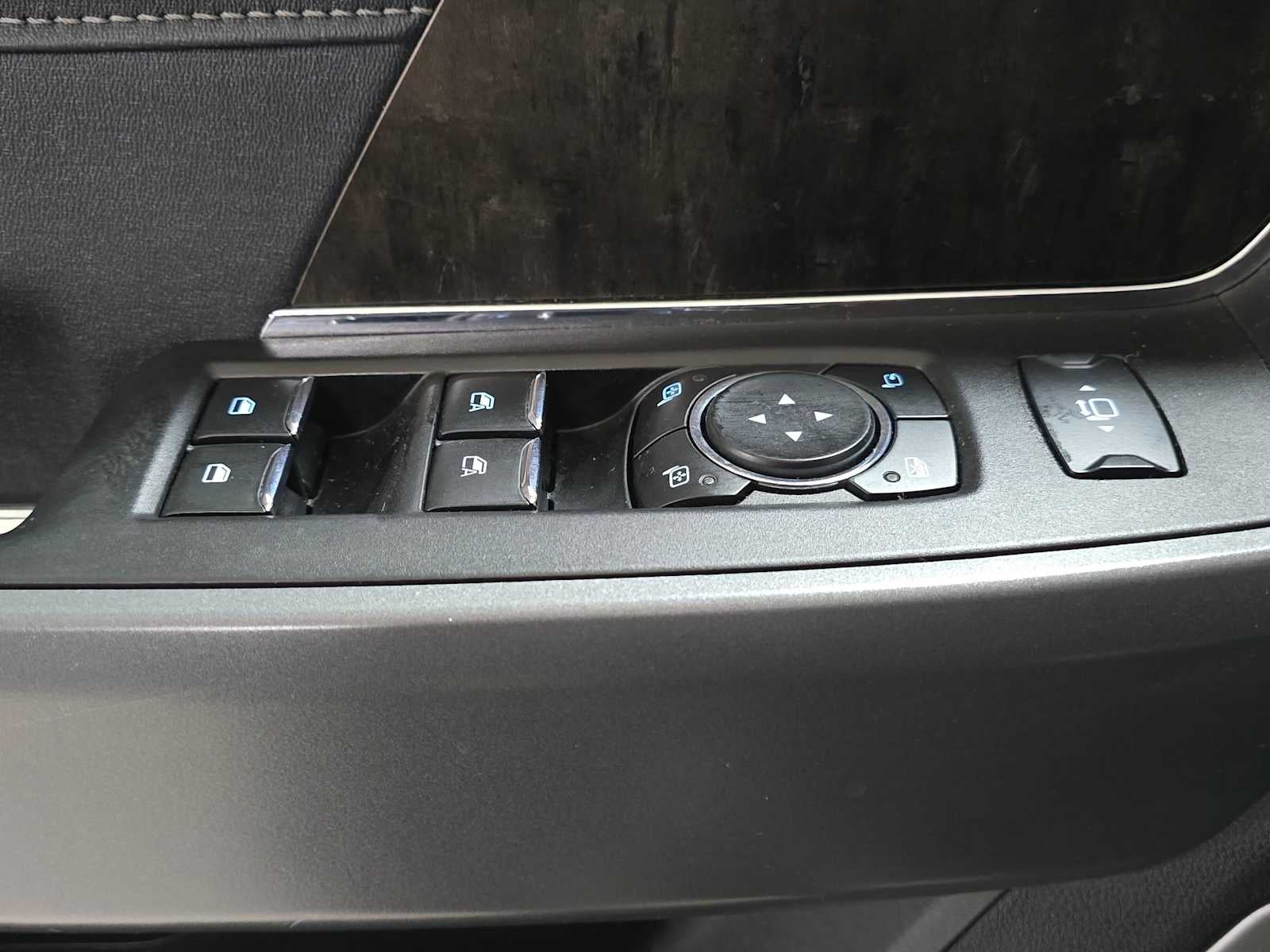 2023 Ford Super Duty F-350 SRW Pickup LARIAT