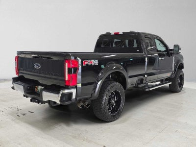 2023 Ford Super Duty F-350 SRW Pickup LARIAT