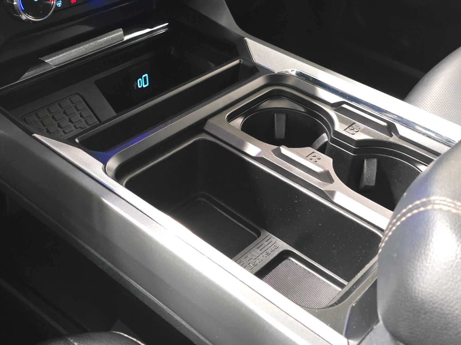 2023 Ford Super Duty F-350 SRW Pickup LARIAT