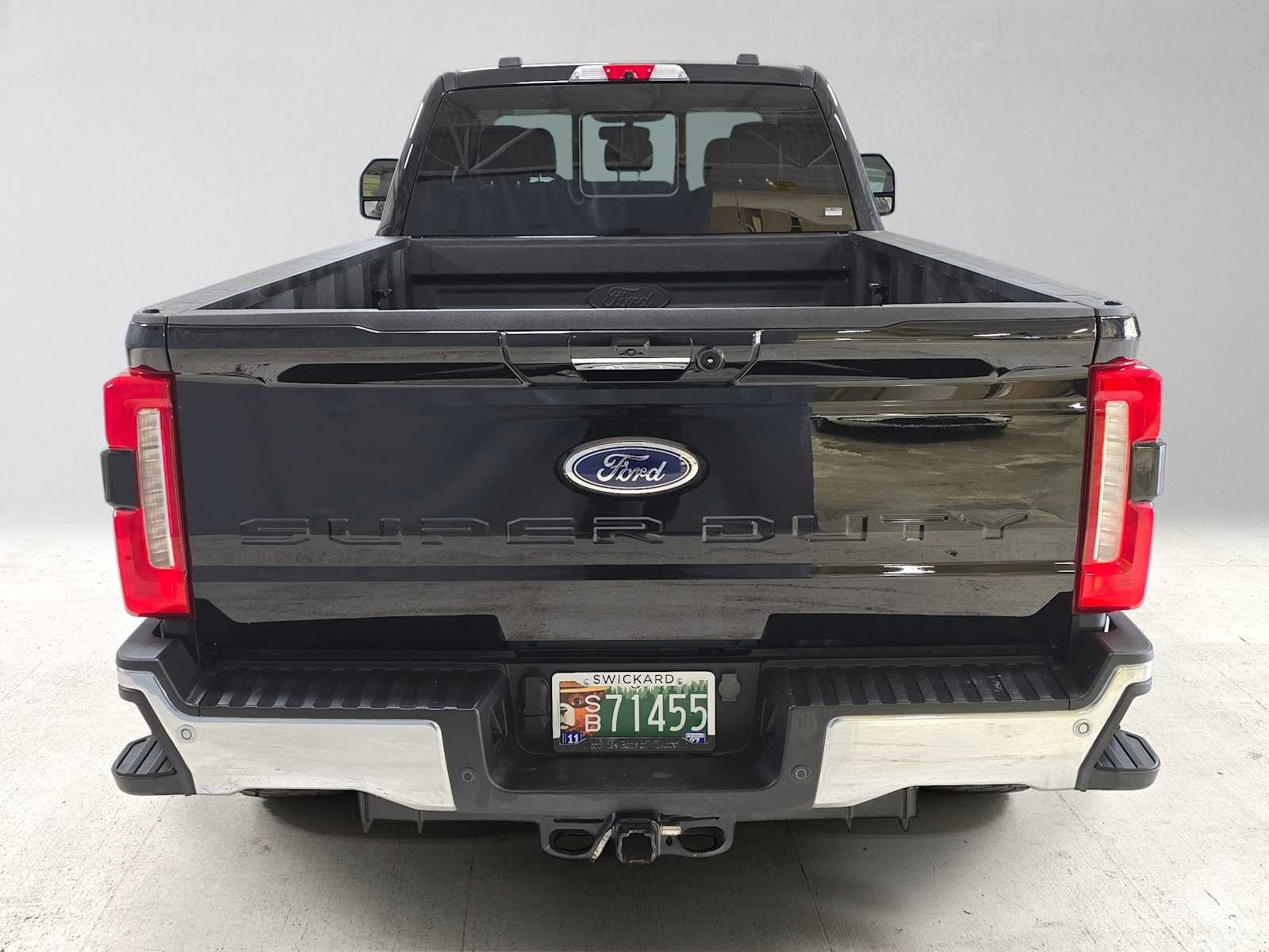 2023 Ford Super Duty F-350 SRW Pickup LARIAT