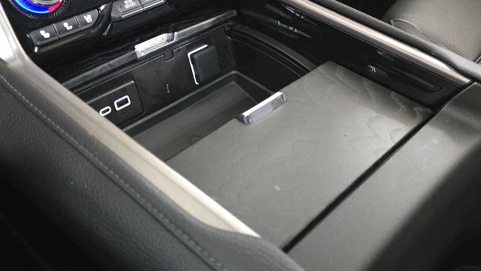 2024 GMC Yukon Denali Denali