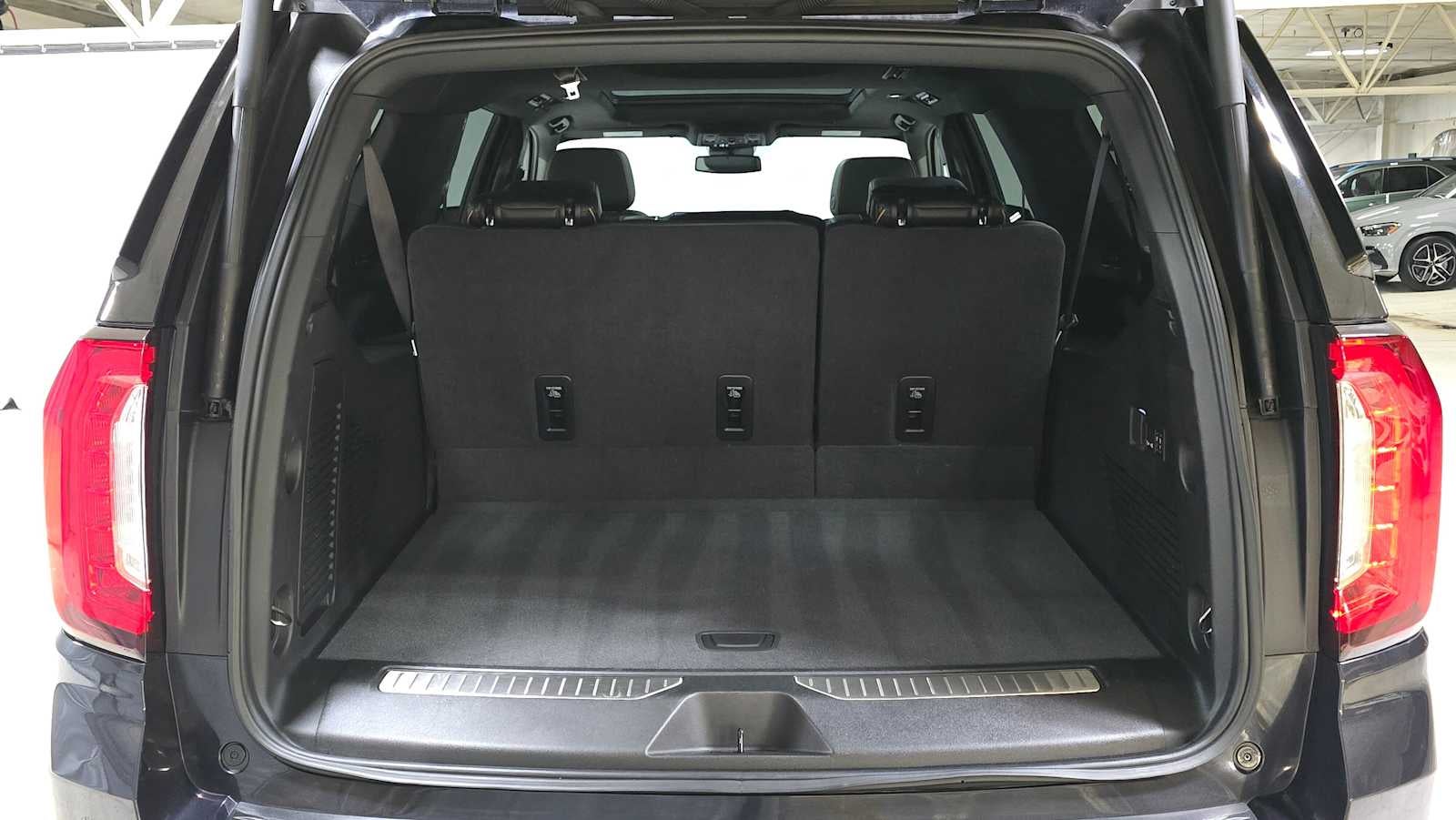 2024 GMC Yukon XL AT4