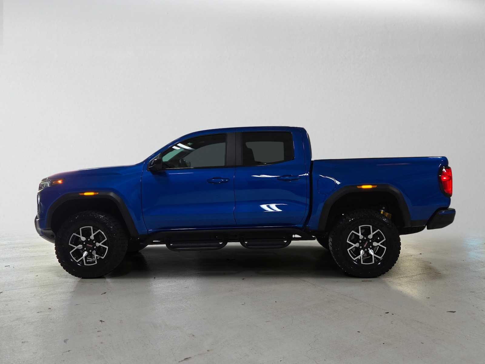2024 GMC Canyon 4WD AT4X