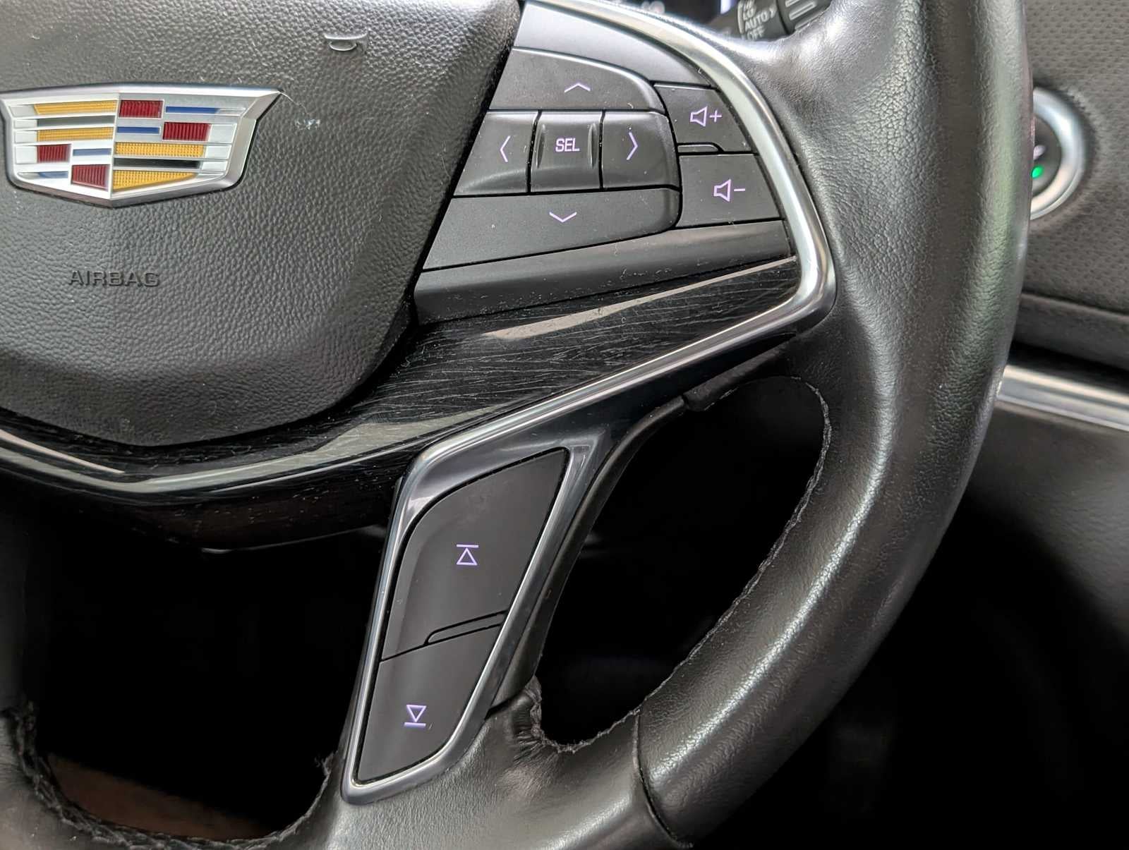 2020 Cadillac XT5 Premium Luxury FWD