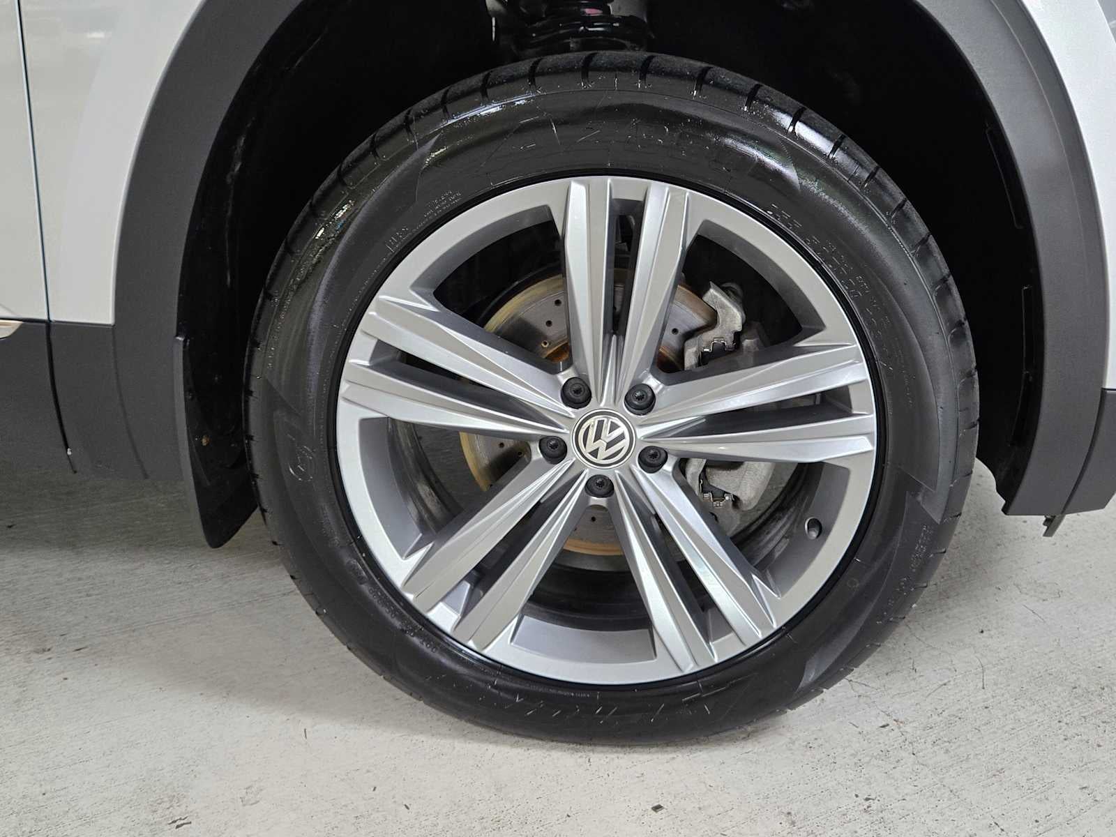 2018 Volkswagen Atlas 3.6L V6 SEL Premium