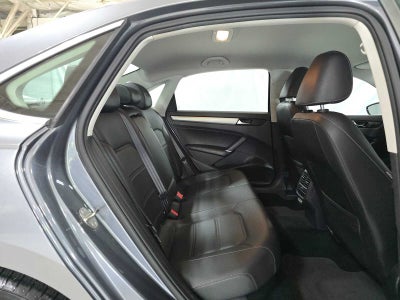 2020 Volkswagen Passat 2.0T SE