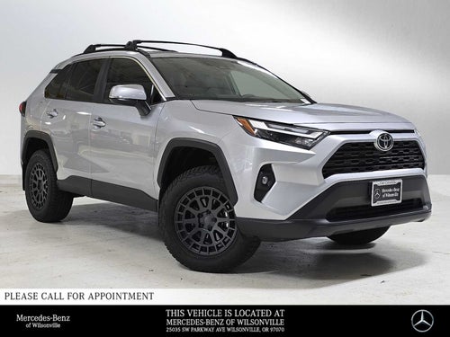 2025 Toyota RAV4 XLE Premium