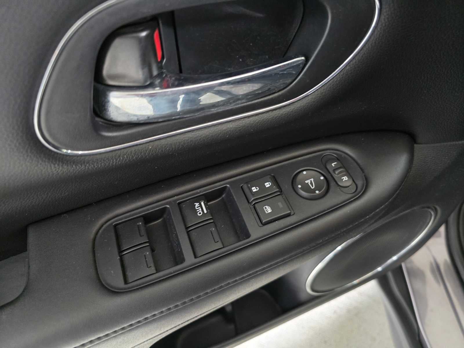 2018 Honda HR-V EX-L Navi
