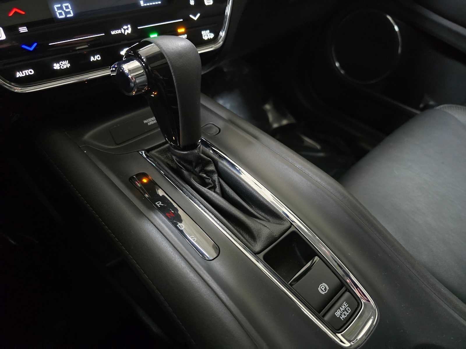 2018 Honda HR-V EX-L Navi