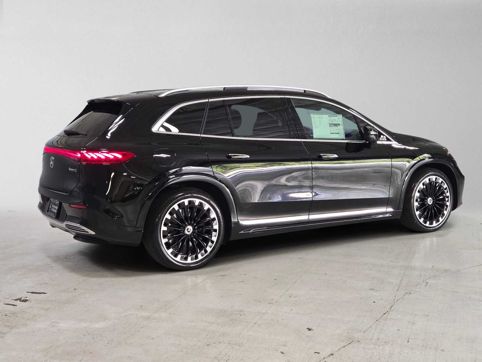 2027 Mercedes-Benz EQS 400 4MATIC® SUV