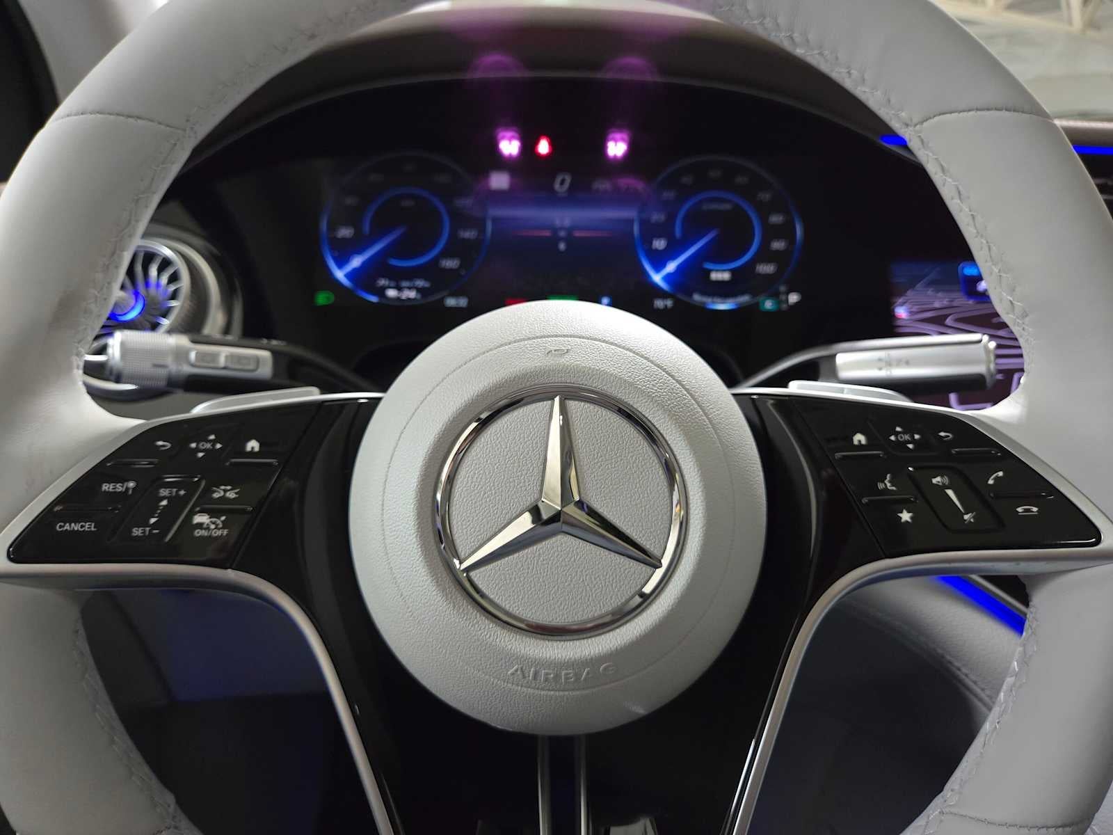 2027 Mercedes-Benz EQS 400 4MATIC® SUV