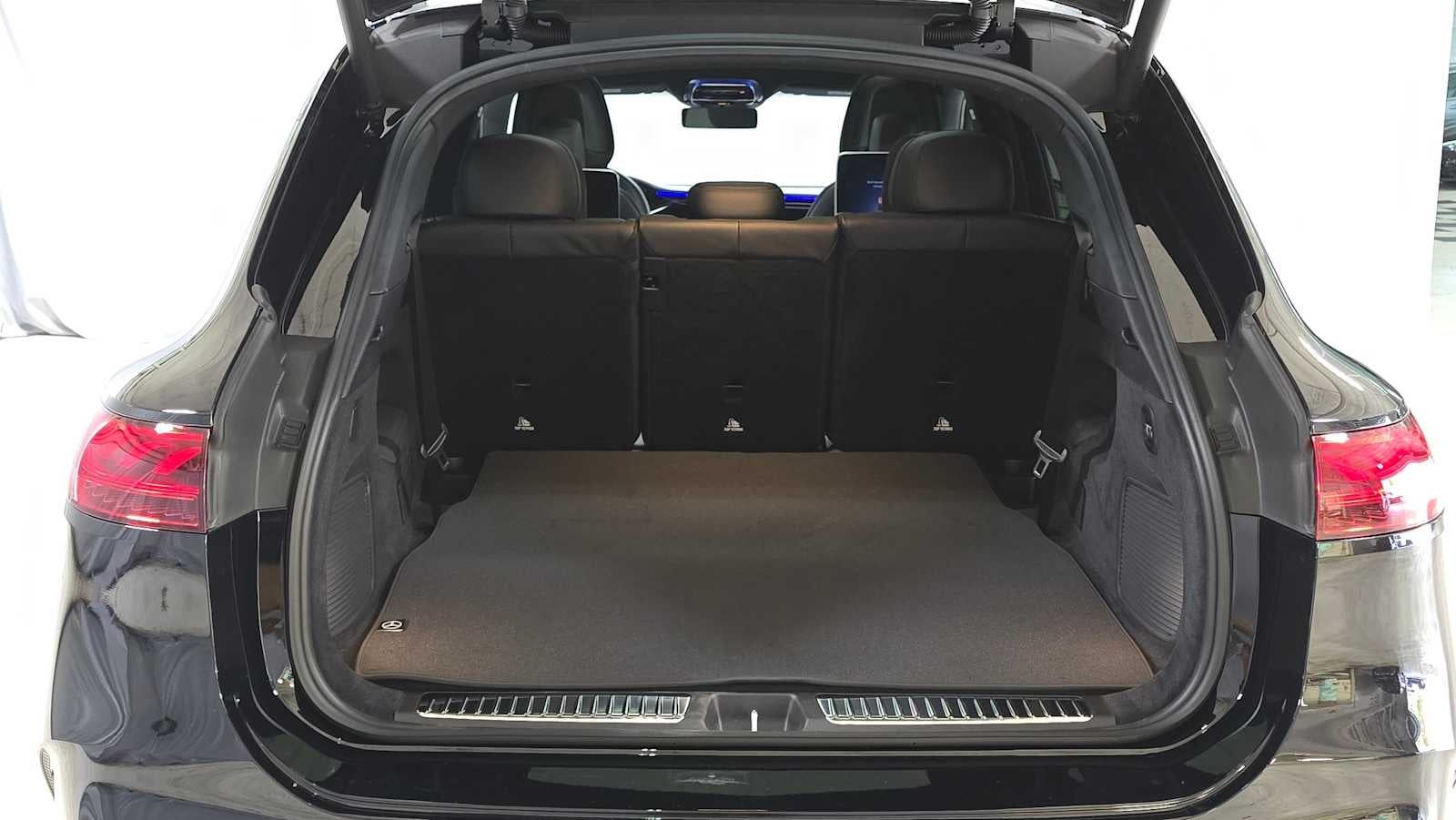 2026 Mercedes-Benz EQS 550 4MATIC® SUV