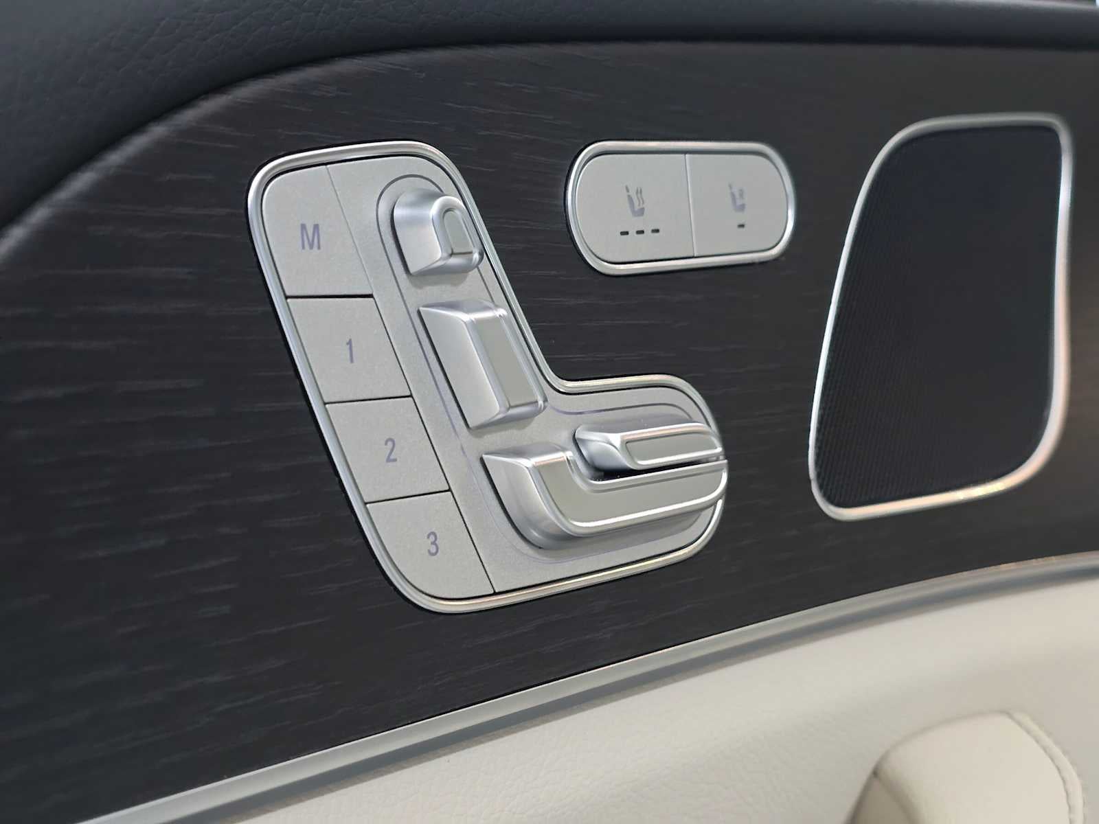 2026 Mercedes-Benz GLE 450e 4MATIC® SUV