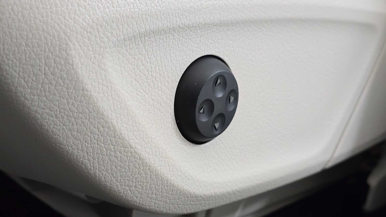 2026 Mercedes-Benz GLS 450 4MATIC® SUV