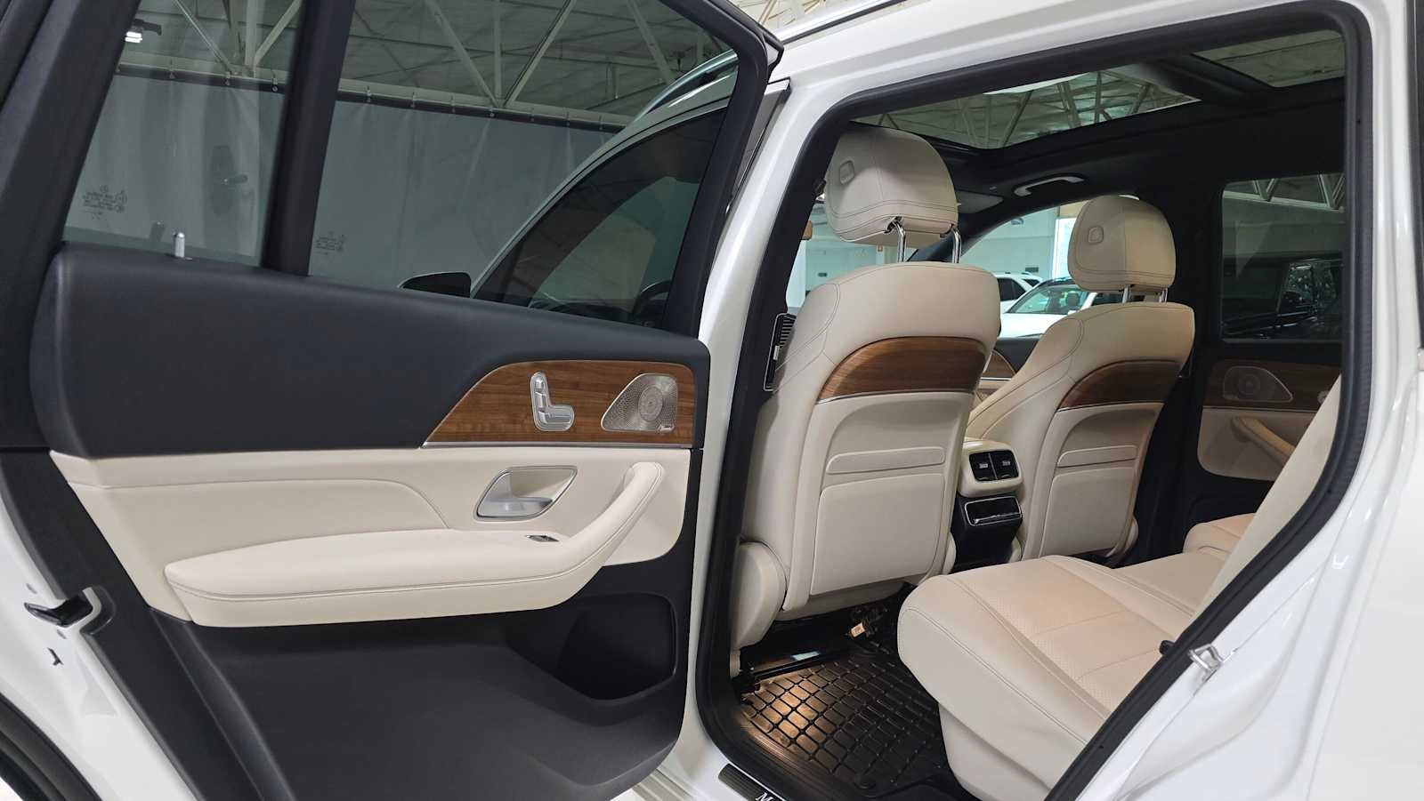 2024 Mercedes-Benz GLS 450 4MATIC® SUV