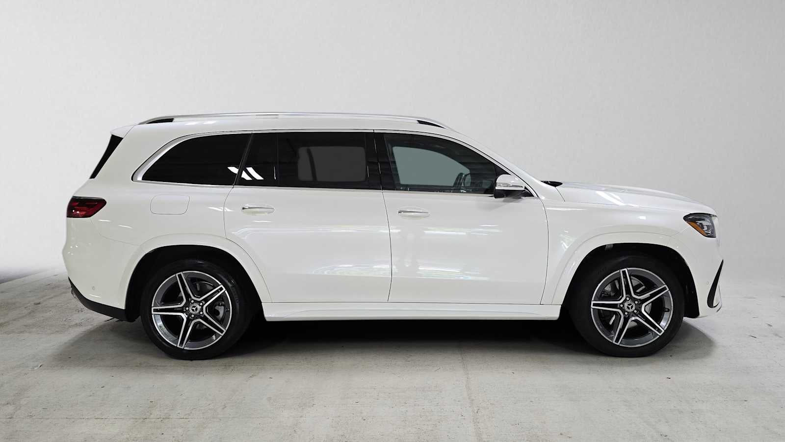 2024 Mercedes-Benz GLS 450 4MATIC® SUV