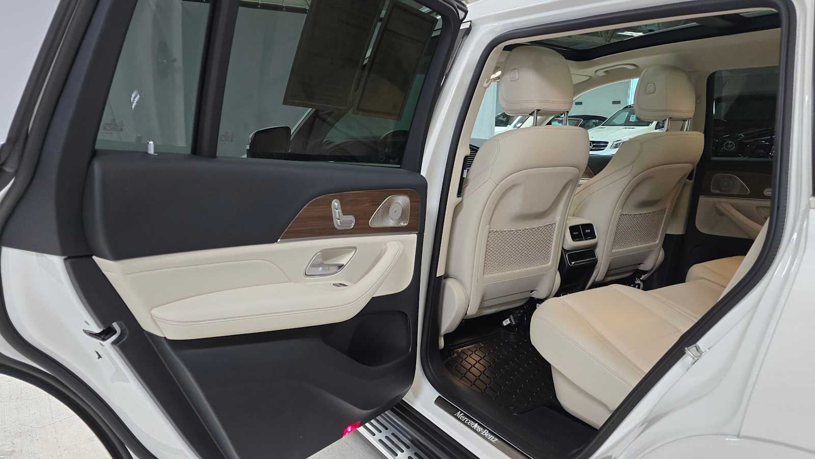 2026 Mercedes-Benz GLS 450 4MATIC® SUV