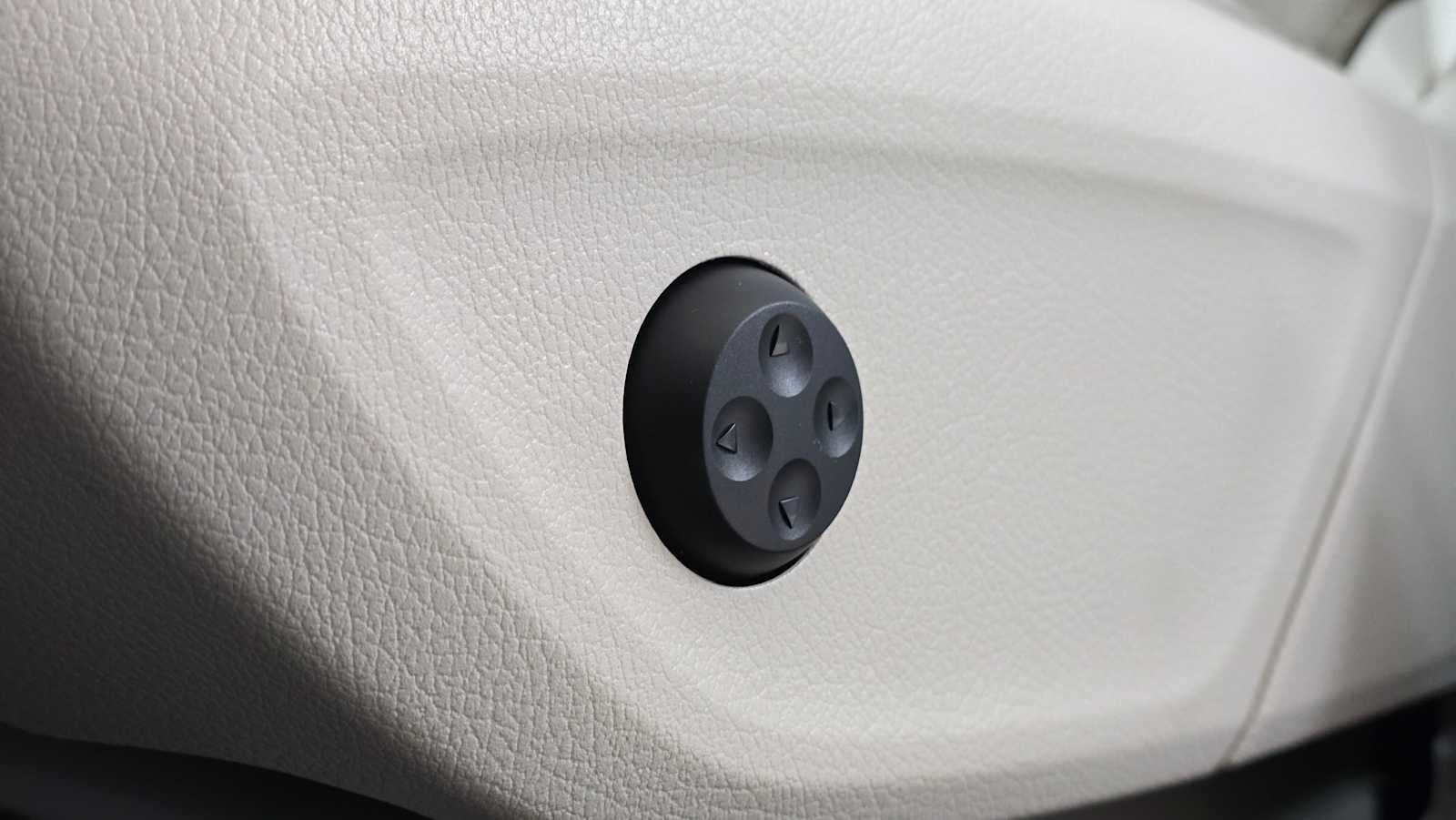 2026 Mercedes-Benz GLS 450 4MATIC® SUV