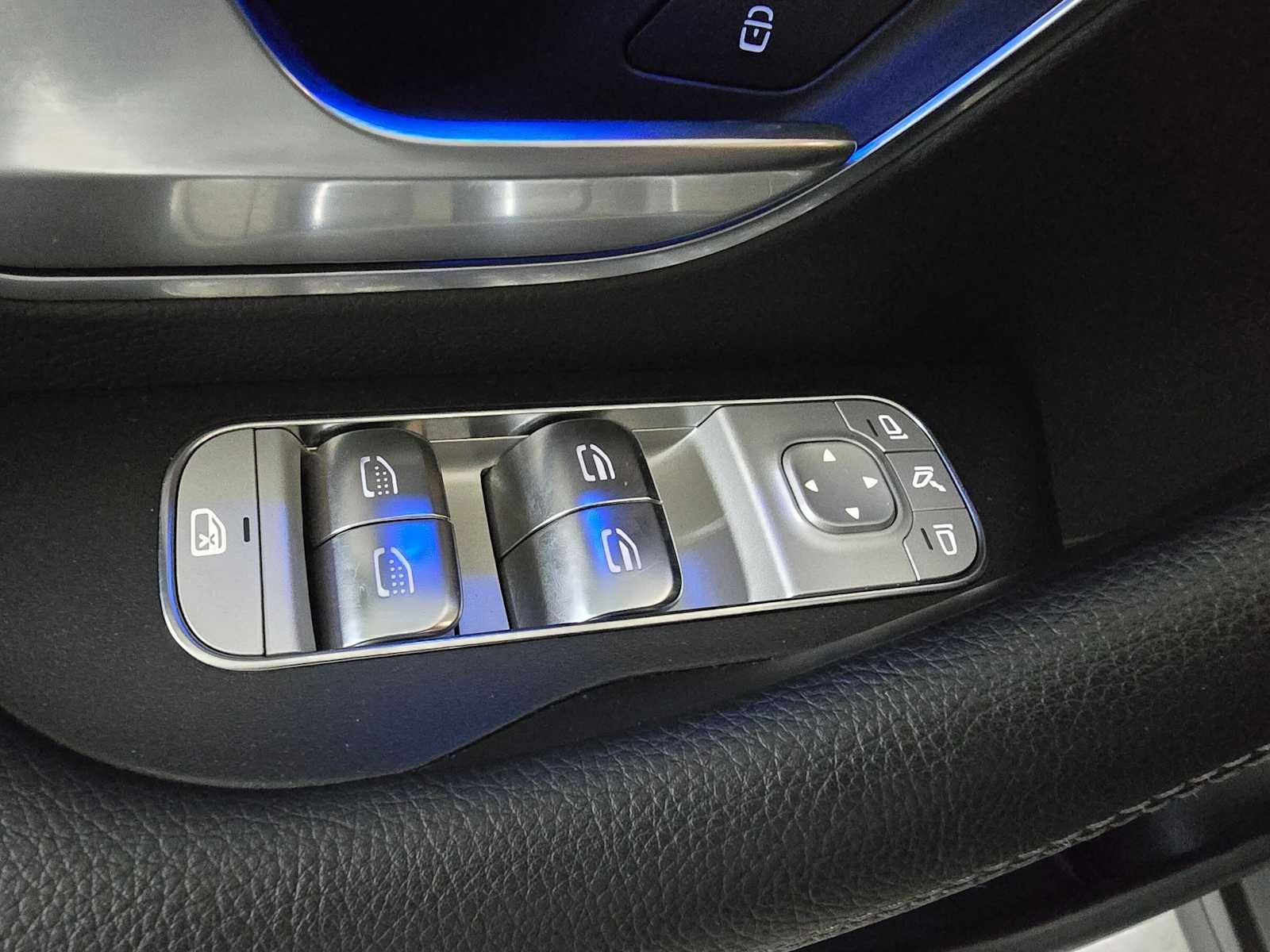2025 Mercedes-Benz GLS 450 4MATIC® SUV